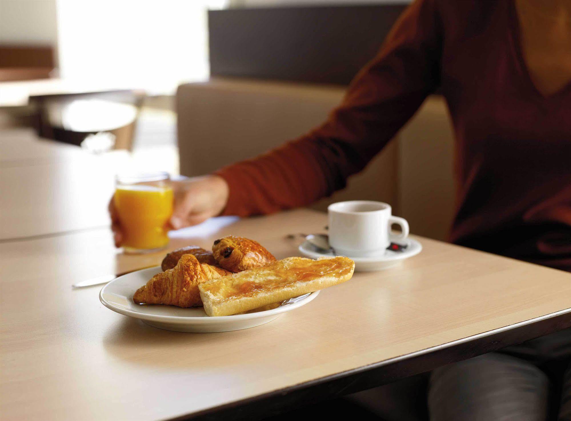 Ace Hotel Clermont Ferrand La Pardieu Екстер'єр фото