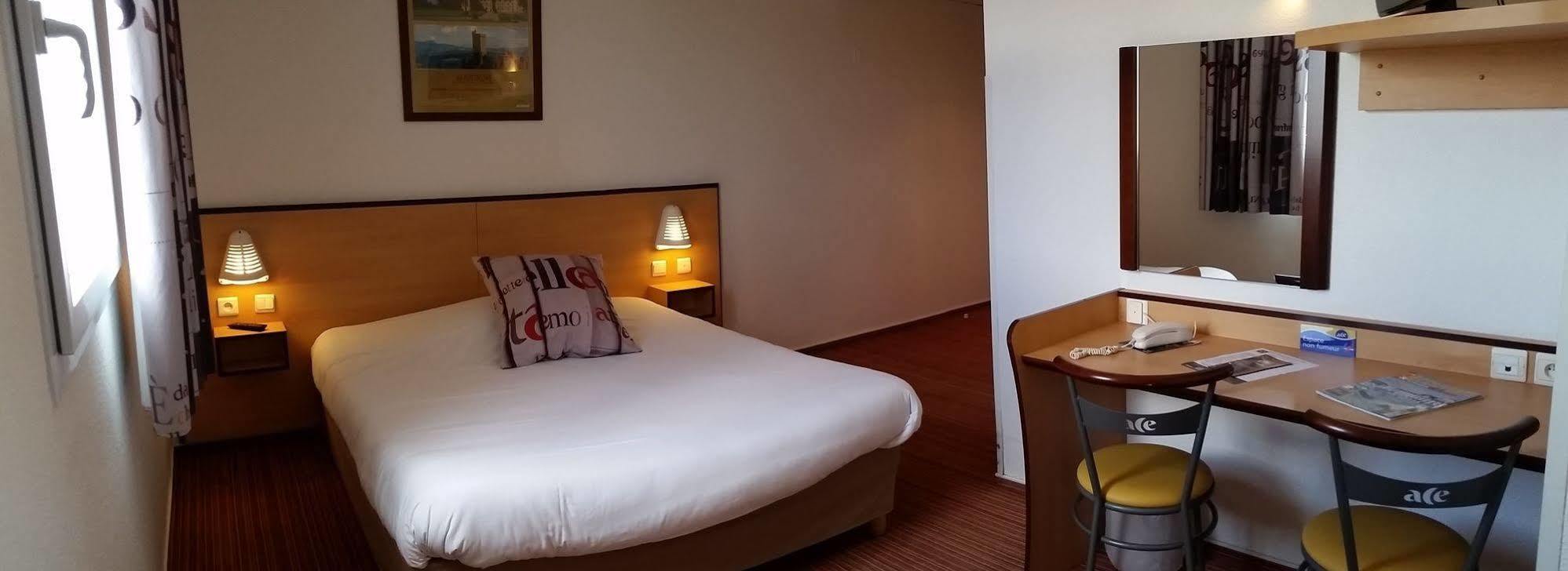 Ace Hotel Clermont Ferrand La Pardieu Екстер'єр фото